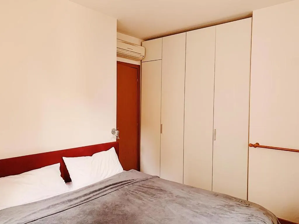 Zucchi Clinic - New Cozy Apartment - Fell The Centre Monza 0*,  Italia